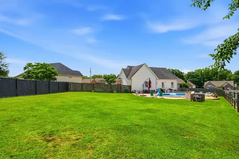 109 Firestede Court White House TN 37188
