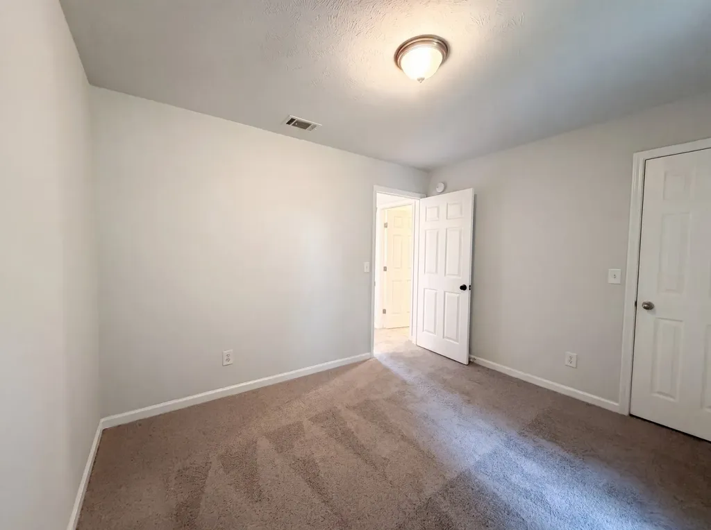 1125 Sima Shabat Court La Vergne TN 37086