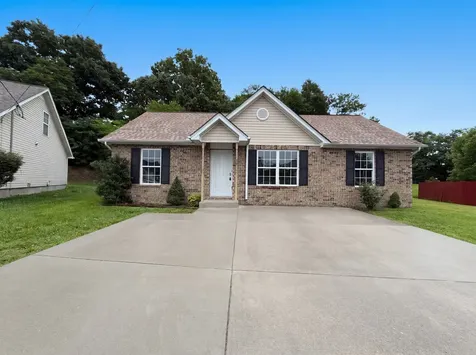 1125 Sima Shabat Court La Vergne TN 37086