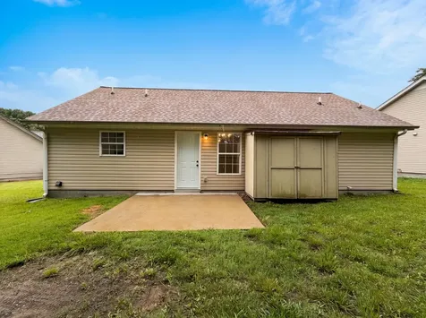1125 Sima Shabat Court La Vergne TN 37086