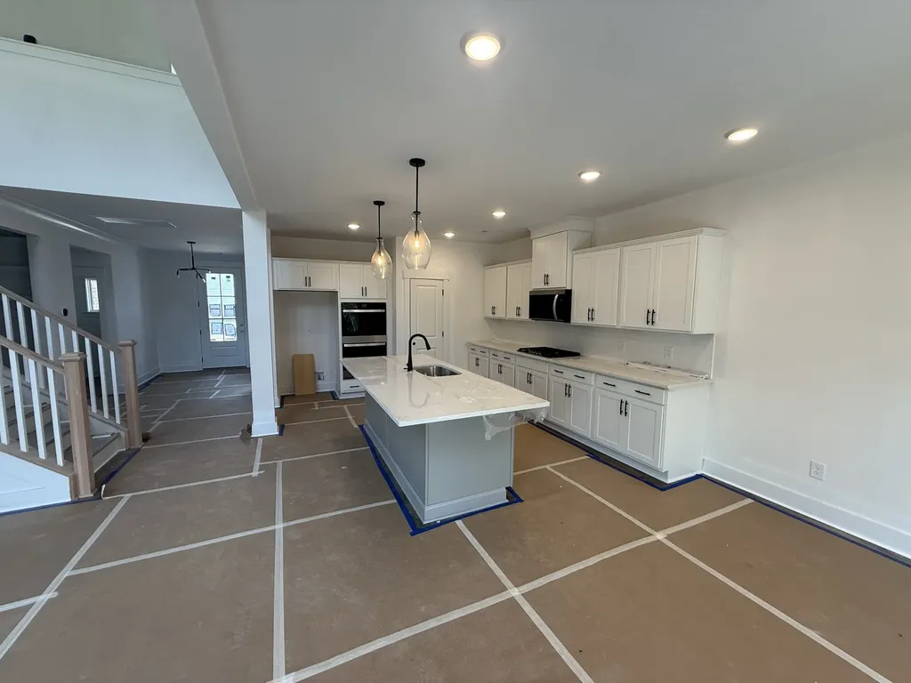 1048 Cherry Tree Drive Mount Juliet TN 37122
