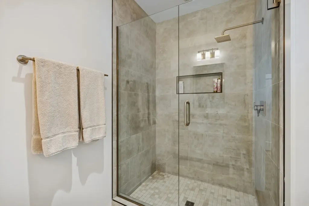 3727 Estes Road Nashville TN 37215