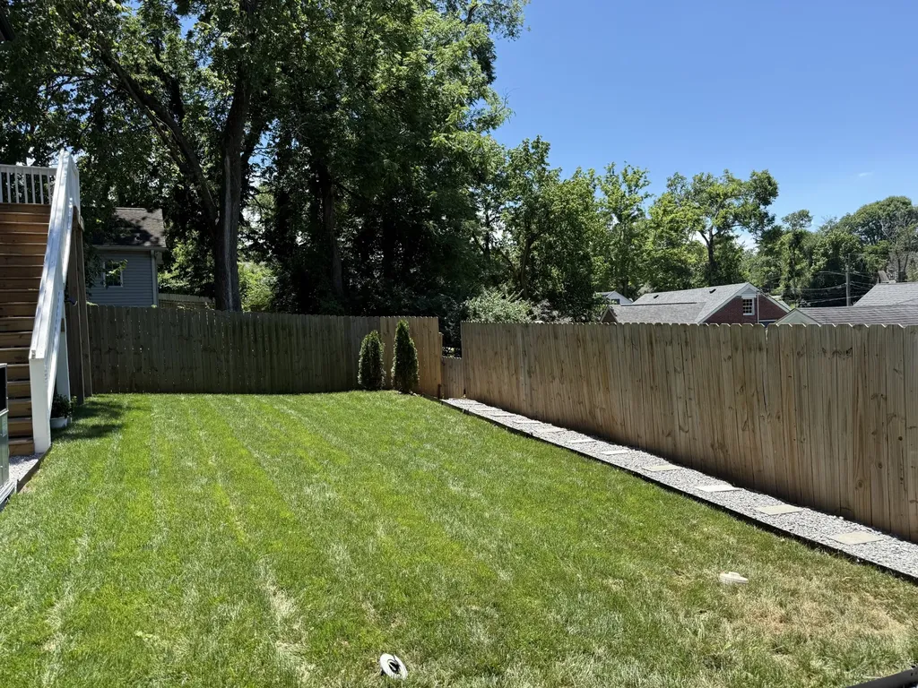 3727 Estes Road Nashville TN 37215