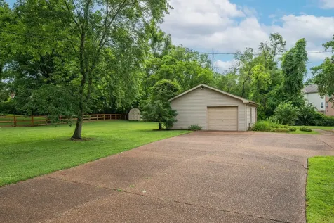 7316 Dunaway Drive Nashville TN 37221