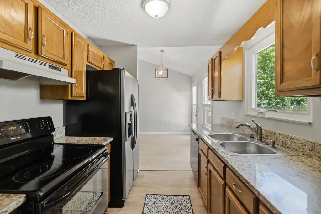 119 Heathcote Court Goodlettsville TN 37072