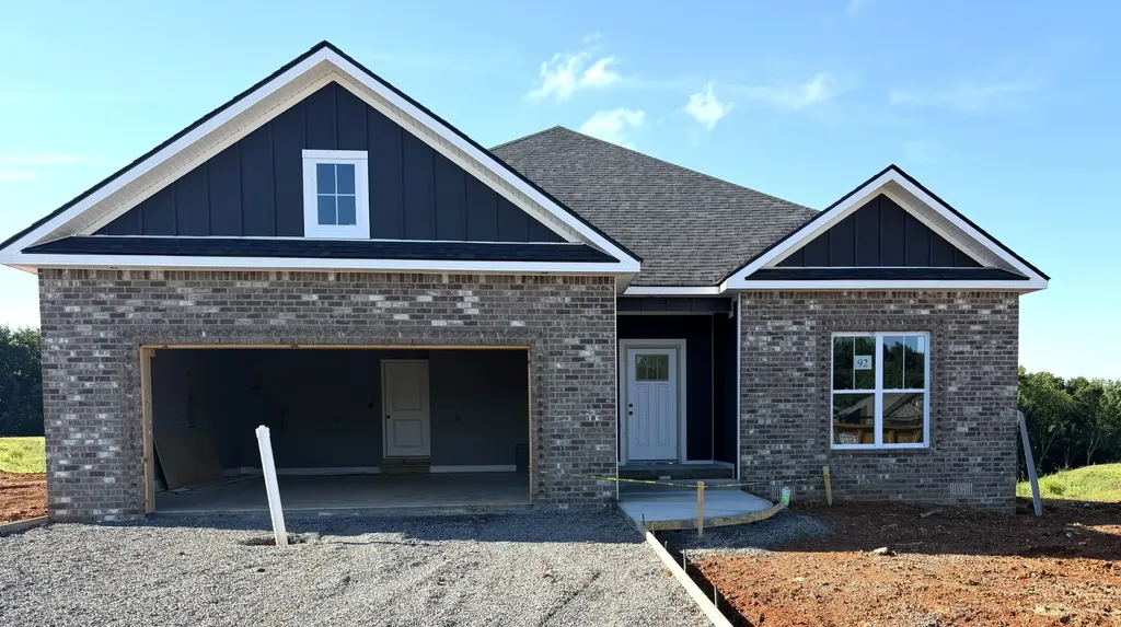 92 Miller Farm Clarksville TN 37043