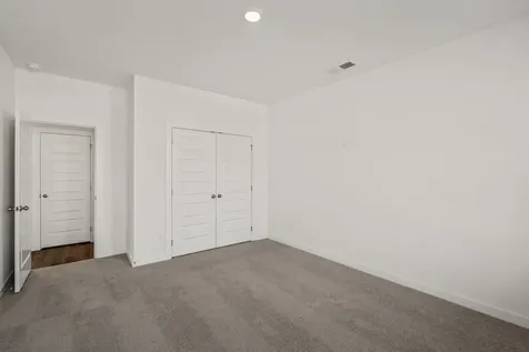 8198 Netterfield Drive White House TN 37188