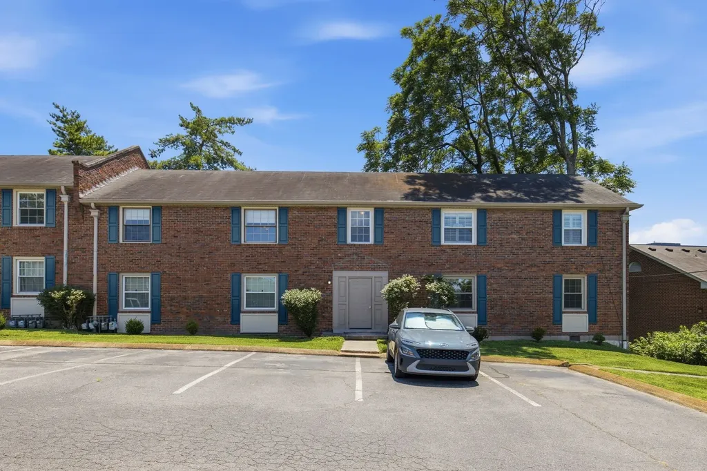 3310 Long Boulevard Nashville TN 37203