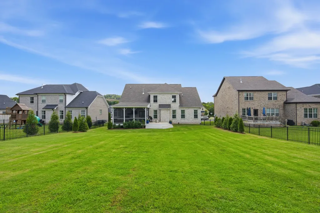 269 Crooked Creek Lane Hendersonville TN 37075
