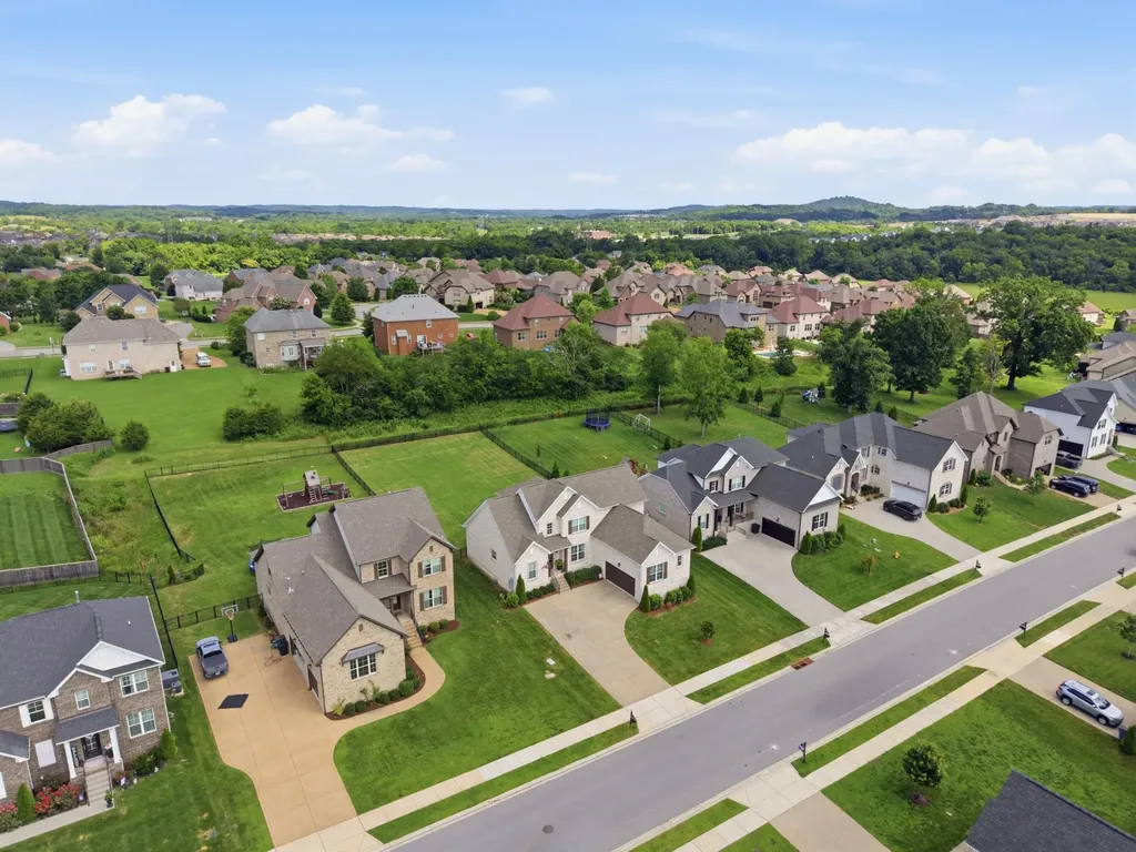 269 Crooked Creek Lane Hendersonville TN 37075