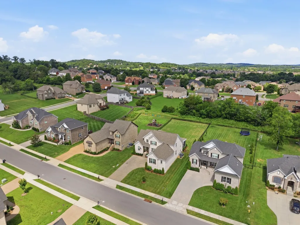 269 Crooked Creek Lane Hendersonville TN 37075