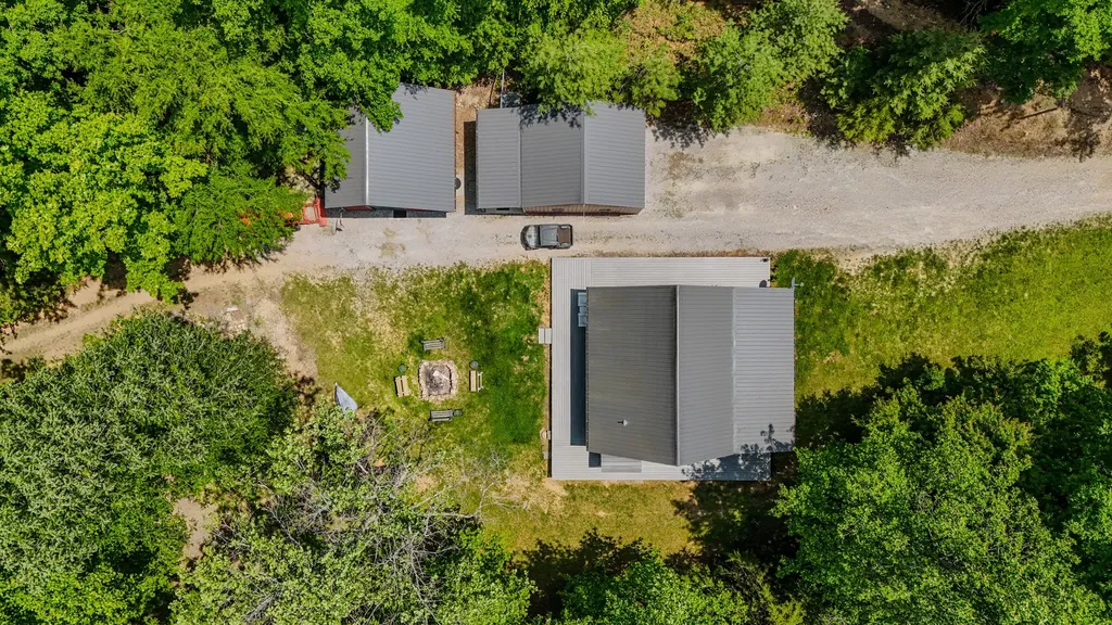220 Ovilla Lane Lawrenceburg TN 38464