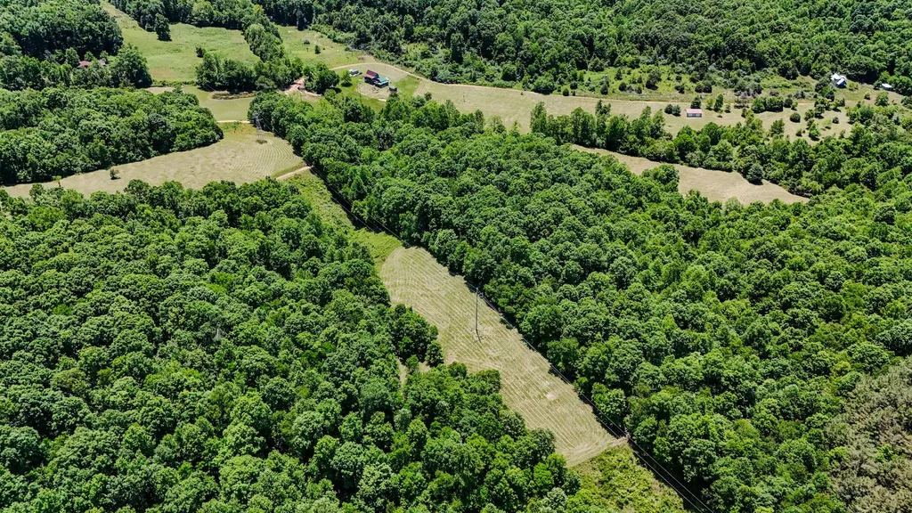 220 Ovilla Lane Lawrenceburg TN 38464