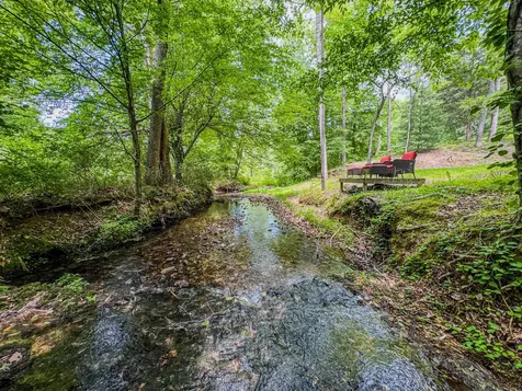 220 Ovilla Lane Lawrenceburg TN 38464