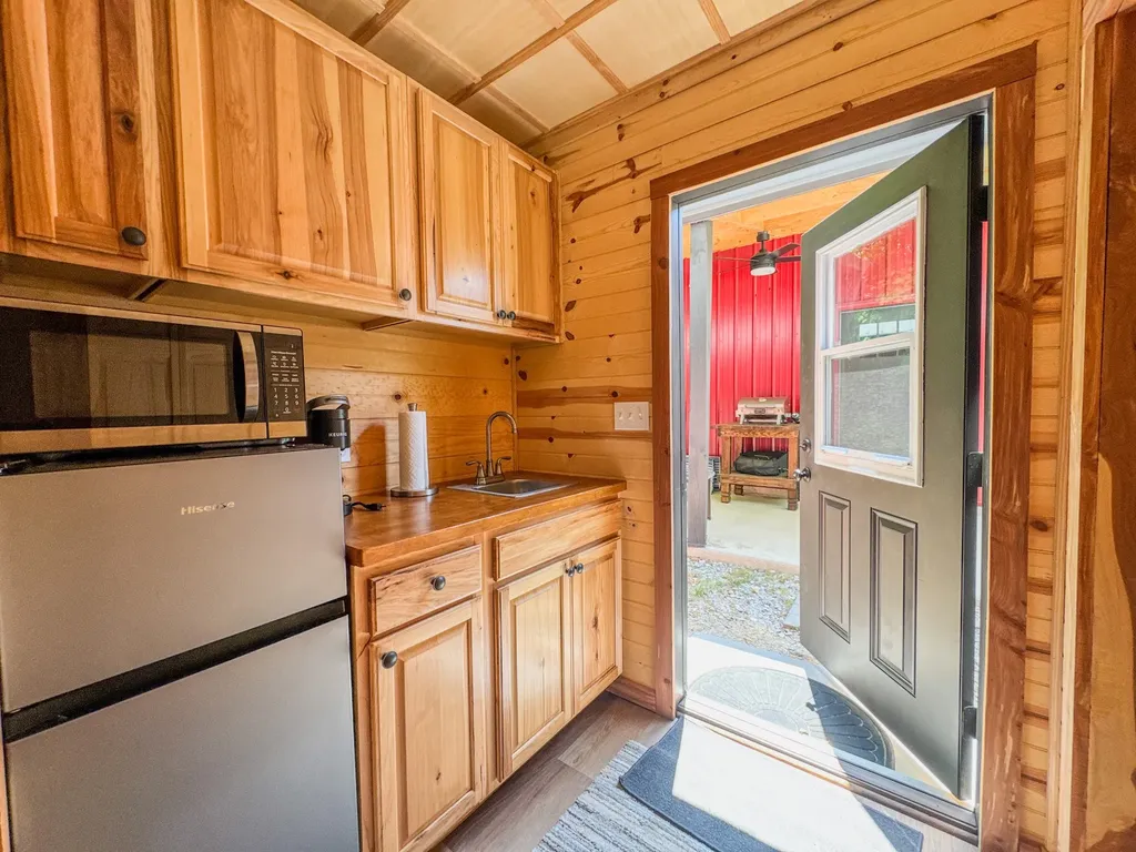 220 Ovilla Lane Lawrenceburg TN 38464