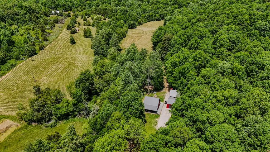 220 Ovilla Lane Lawrenceburg TN 38464