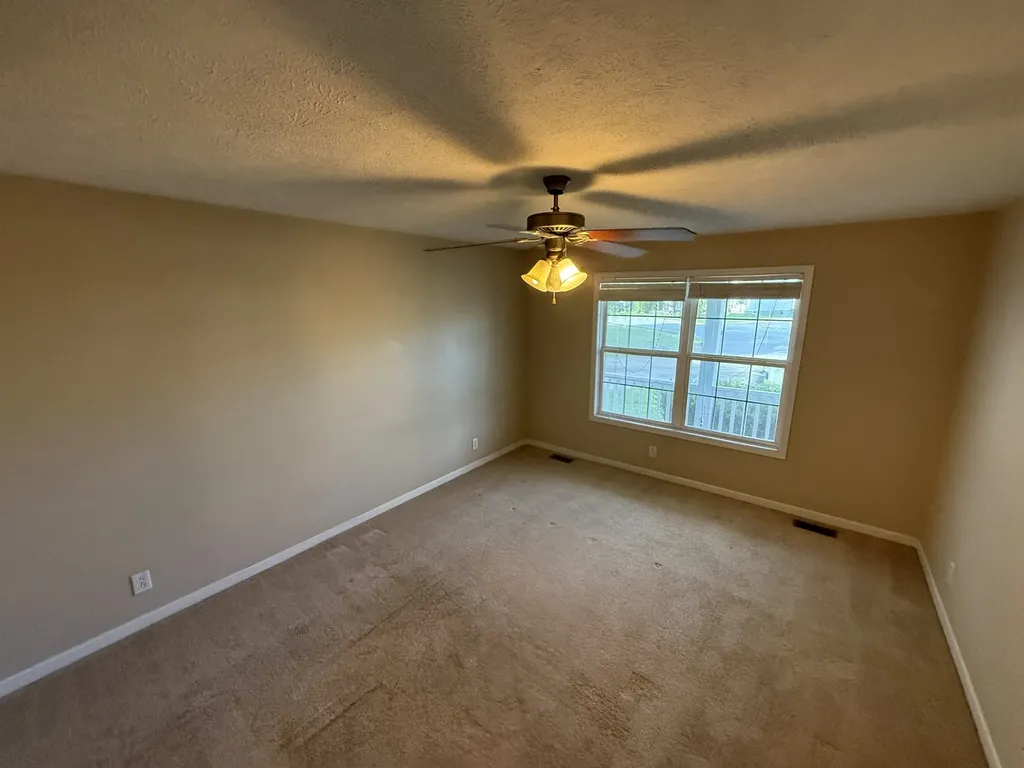 3644 S Naples Court Clarksville TN 37040