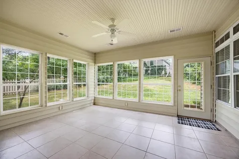 4833 Hampshire Place Hixson TN 37343