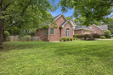 4833 Hampshire Place Hixson TN 37343