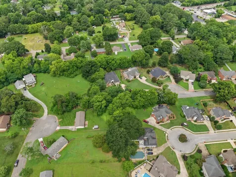 4833 Hampshire Place Hixson TN 37343