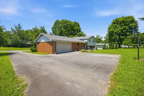 3606 Bowman Circle, NE Cleveland TN 37312