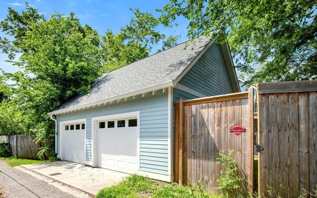 1808 Lillian Street Nashville TN 37206