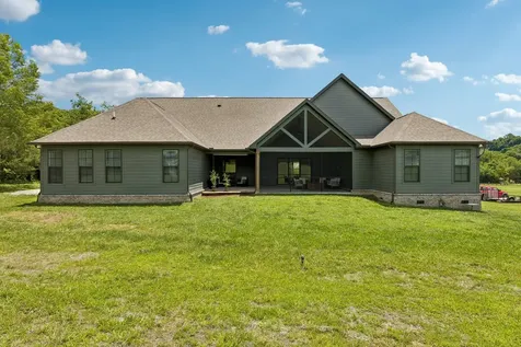1495 Jacobs Road Columbia TN 38401