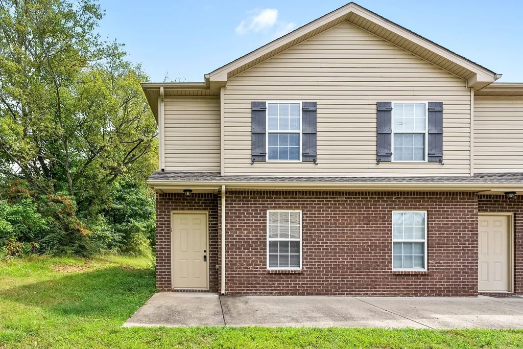 398 Mcgee Court Clarksville TN 37040