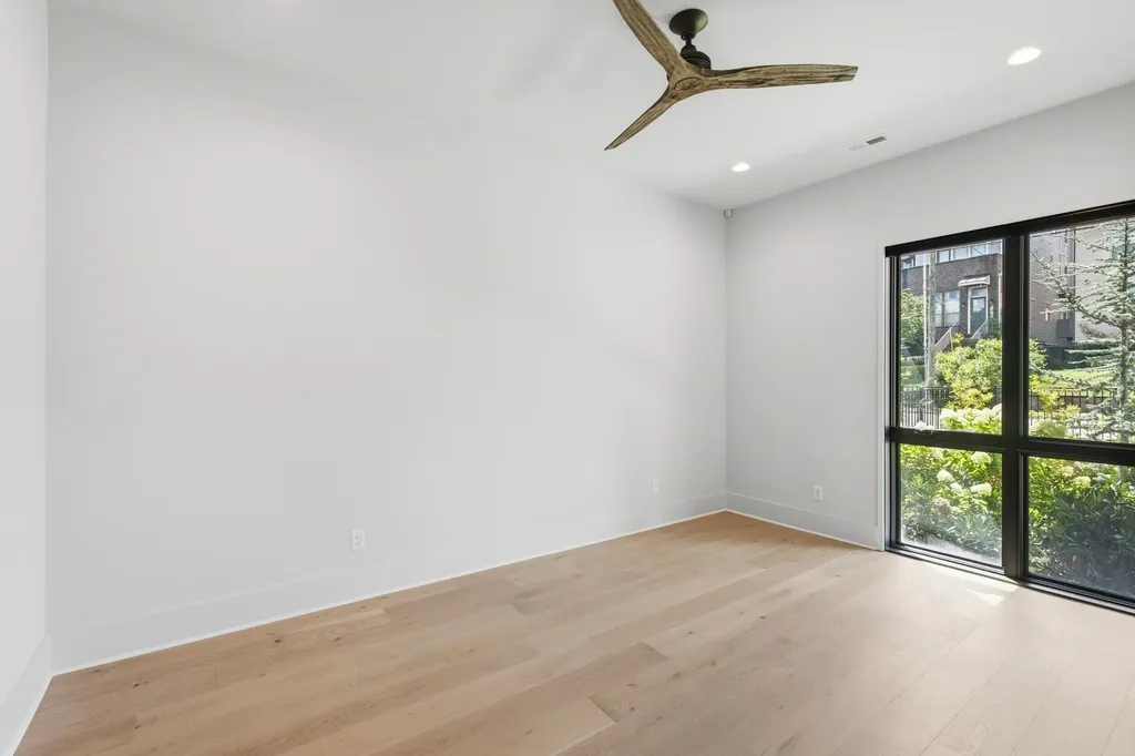 3122B Belwood Street Nashville TN 37203