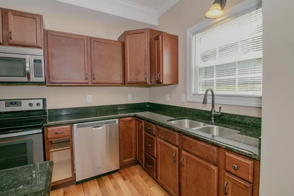 123 Bogard Lane Clarksville TN 37040