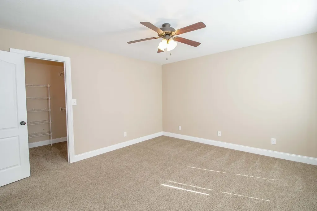 123 Bogard Lane Clarksville TN 37040