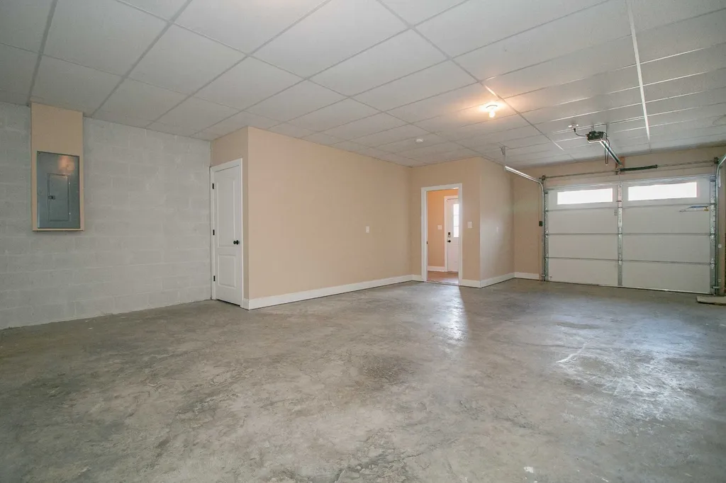 123 Bogard Lane Clarksville TN 37040