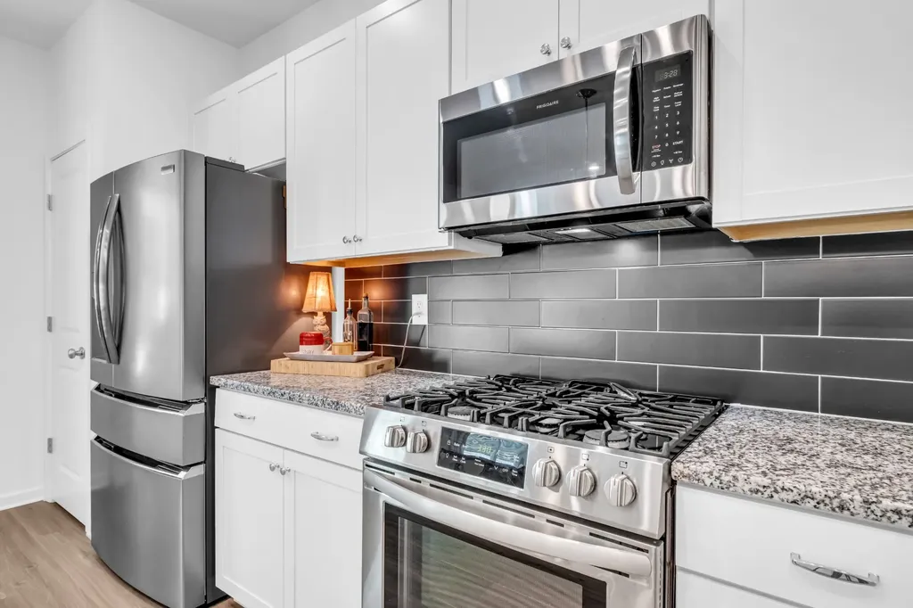 1838 Holdens Hollow Columbia TN 38401