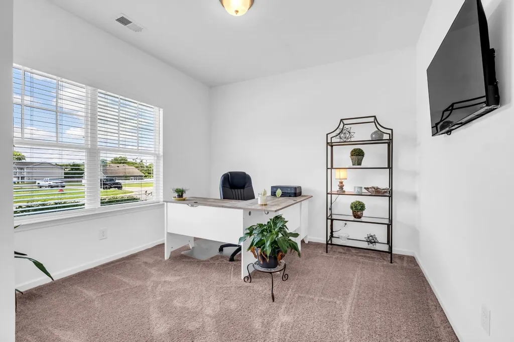 1838 Holdens Hollow Columbia TN 38401