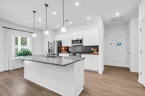 1838 Holdens Hollow Columbia TN 38401