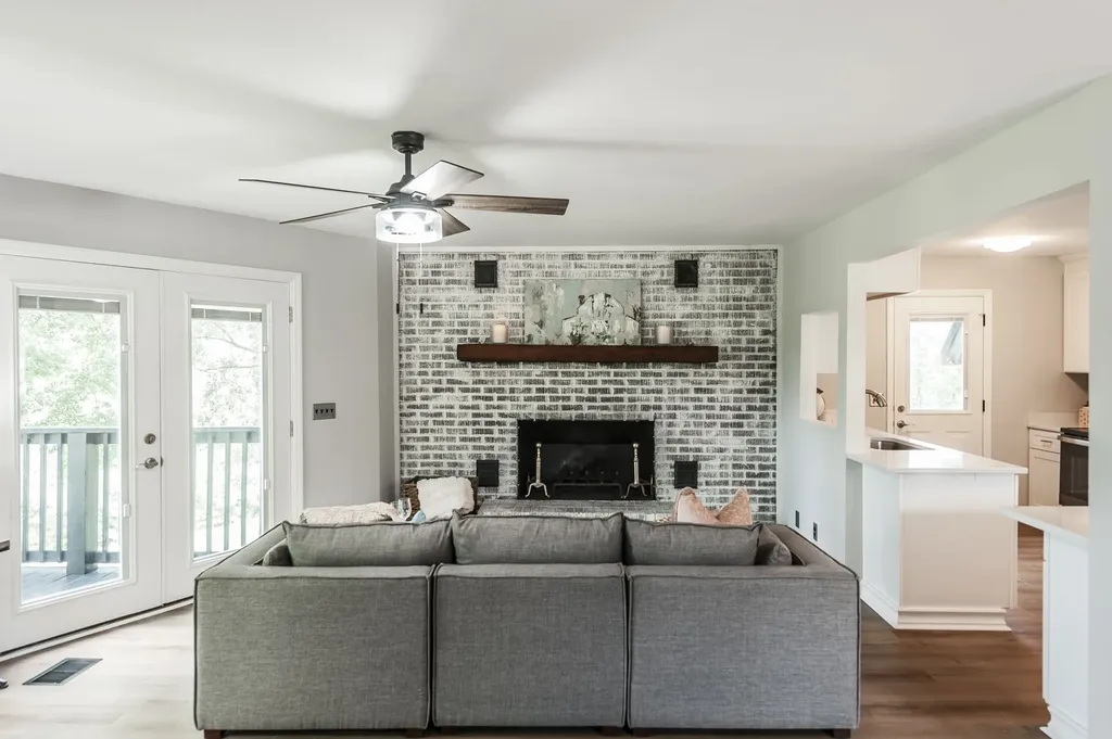 6040 New Cut Road Greenbrier TN 37073