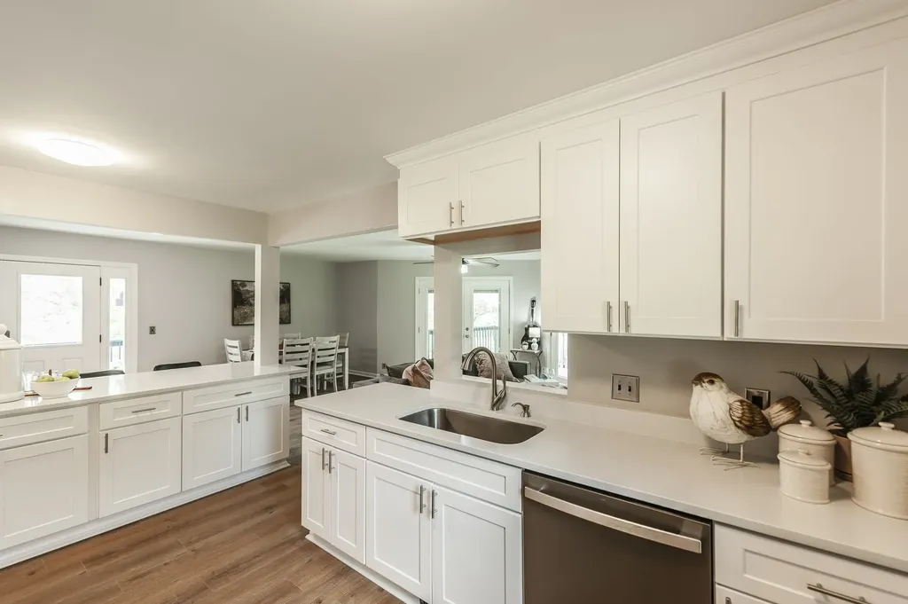 6040 New Cut Road Greenbrier TN 37073