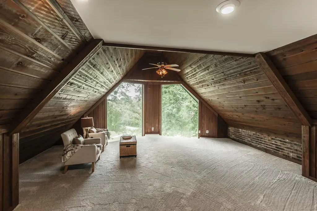 6040 New Cut Road Greenbrier TN 37073