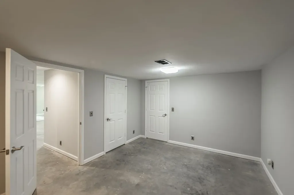 6040 New Cut Road Greenbrier TN 37073