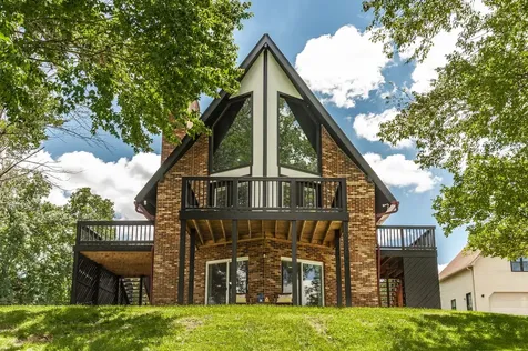 6040 New Cut Road Greenbrier TN 37073