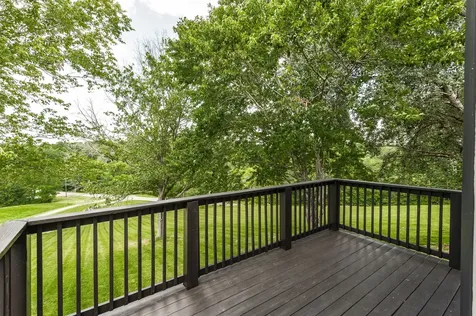6040 New Cut Road Greenbrier TN 37073