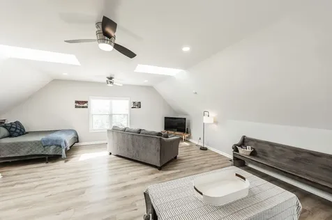 6040 New Cut Road Greenbrier TN 37073