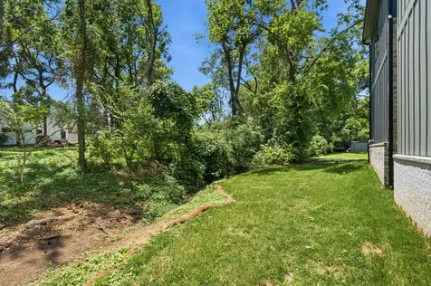 1523 Graybar Lane Nashville TN 37215