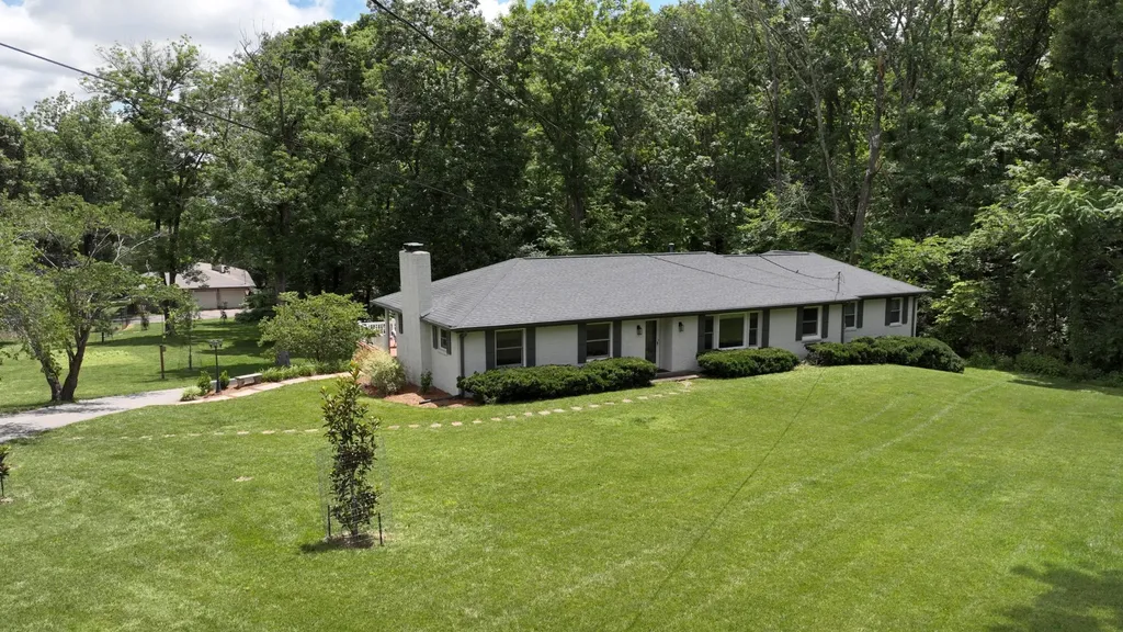 873 Forest Acres Drive Nashville TN 37220