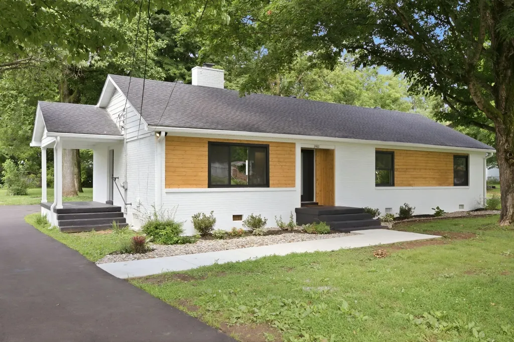 2482 Depot Street Spring Hill TN 37174