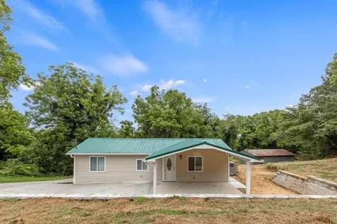 133 Mccraw Street Rossville GA 30741