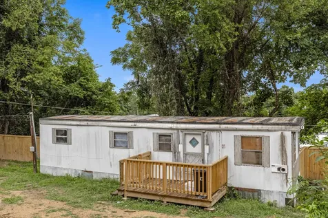 133 Mccraw Street Rossville GA 30741