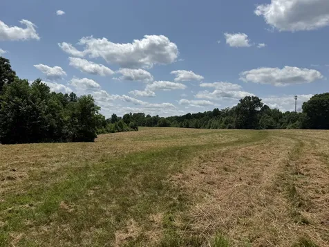 3225 S Grundy Quarles Highway Gainesboro TN 38562
