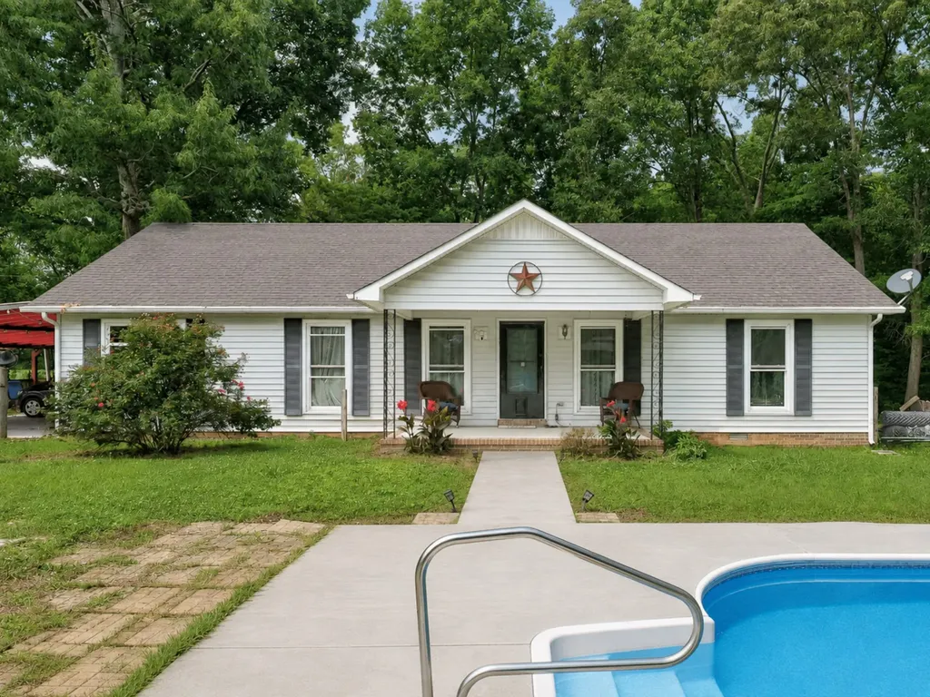 144 Shady Grove Road Flintville TN 37335