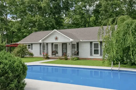 144 Shady Grove Road Flintville TN 37335